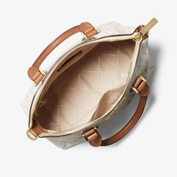 NWT Michael Kors Coraline Medium Logo Messenger Bag - Picture 2 of 7